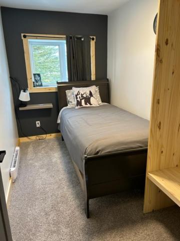 Bears Den Guest House II Черчилл Экстерьер фото